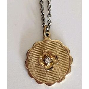 Vintage Elegant Gold Tone Pendant Necklace